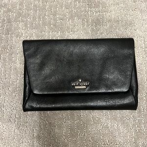 Kate Spade clutch- great condition